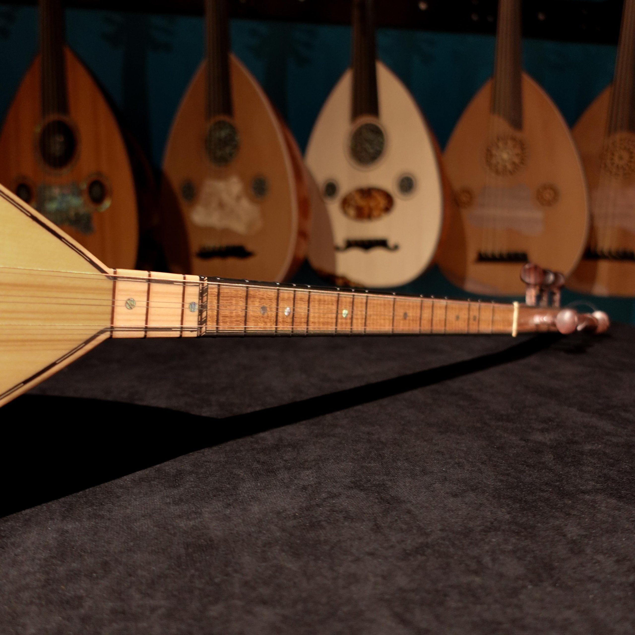 41 cm Ceviz Tekneli Kısa Saplı Bağlama - 0151 - Görsel 2